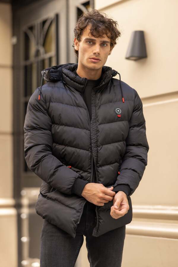 MAGELLAN Su Geçirmez Dik Yaka Kürklü Kapüşonlu Erkek Şişme Mont - Siyah - Decas