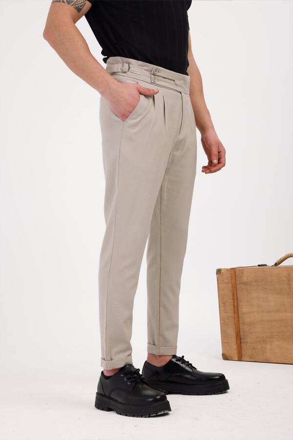 TERRALIS Düğme ve Kemer Detaylı Kumaş Pantolon - Bej - Decas (1)