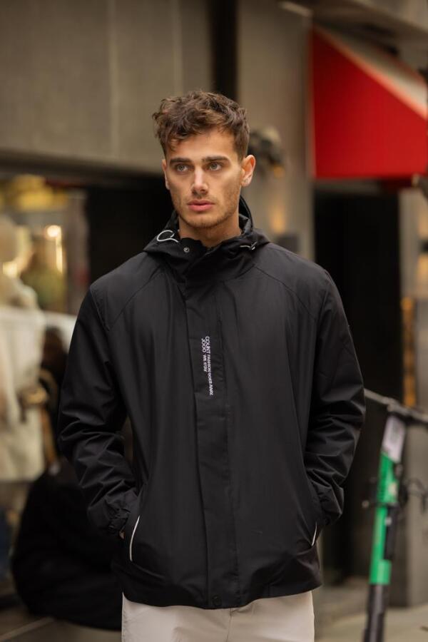 YEAST İçi Astarlı Suya Dayanıklı Kapşonlu Fermuarlı Yağmurluk - Siyah - Decas